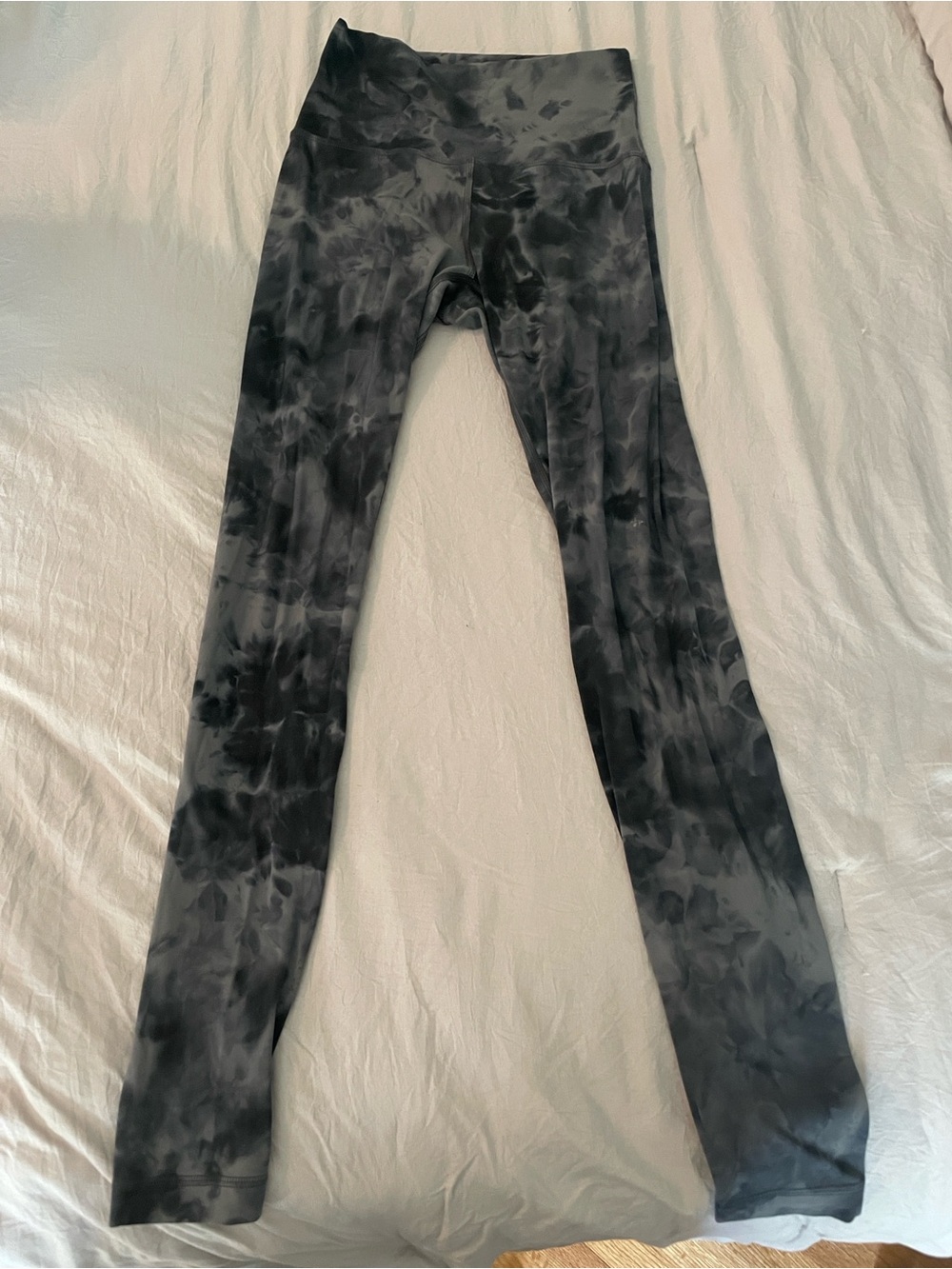 lululemon athletica  Black & Gray Tie-Dye Leggings